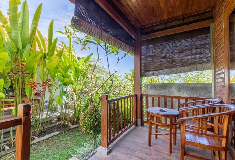 غرفة ديلوكس مطلة على حمام السباحة, D Jineng Rice Terrace Canggu