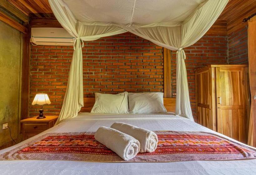 غرفة ديلوكس مطلة على حمام السباحة, D Jineng Rice Terrace Canggu