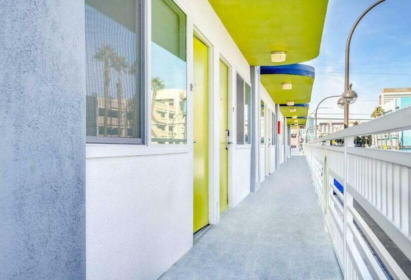 غرفة قياسية, Downtowner Boutique