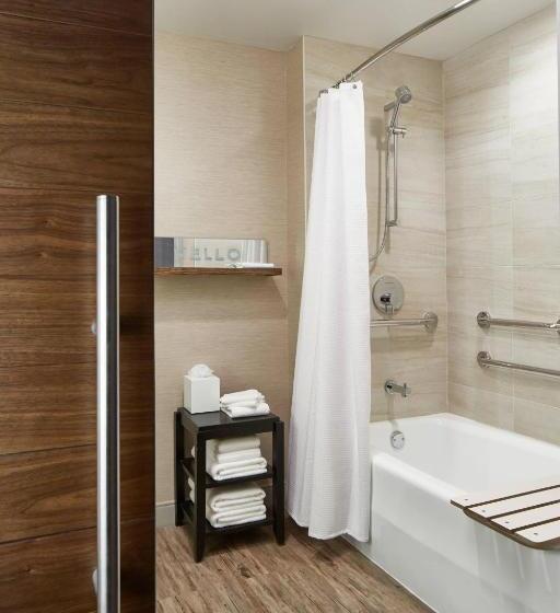 Стандартный Номер Кровать Кинг, The Del Monte Lodge Renaissance Rochester Hotel & Spa