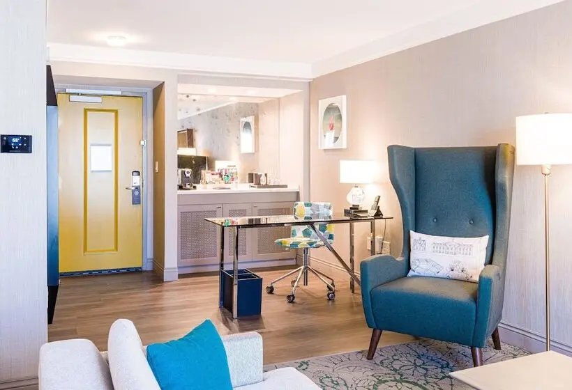 استودیوی استاندارد, The Darcy Hotel, Washington Dc