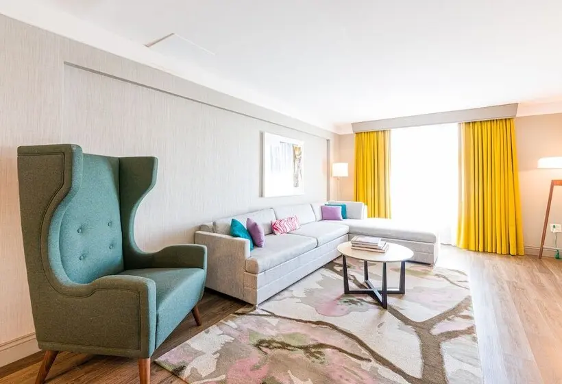 مجموعه ویستا شهر, The Darcy Hotel, Washington Dc