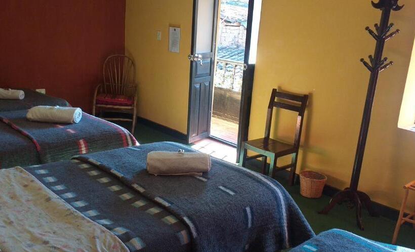 패밀리 룸 공용 욕실, B&b Sun Gate