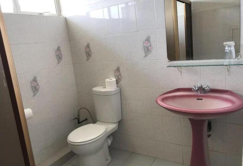 اتاق لوکس با بالکن و چشم‌انداز دریا, Bella Vista Mauritius
