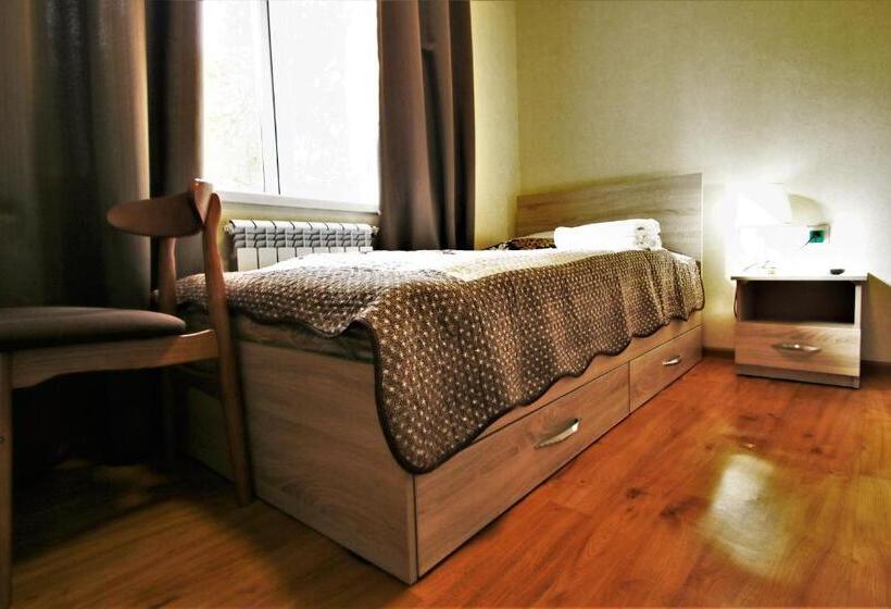 اتاق استاندارد, Tiny Hotel Bishkek