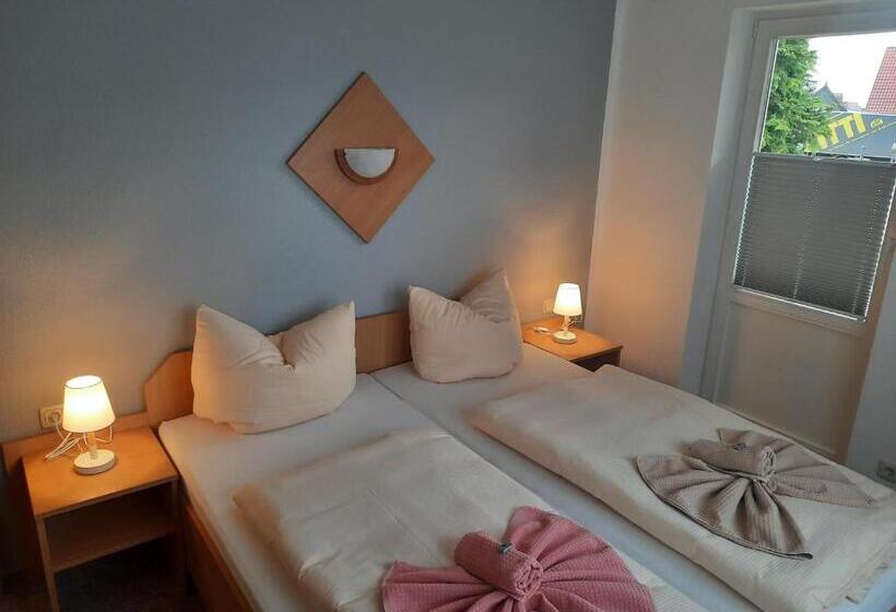 Апартаменты 2 Спальни, Pension Voss