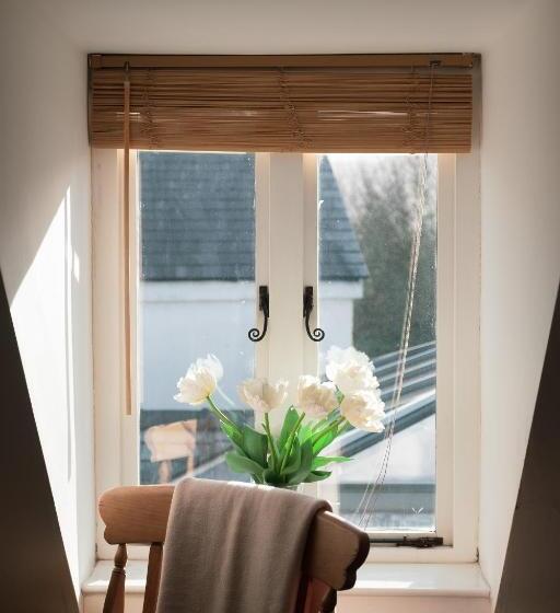 スタンダードルーム, Kings Arms