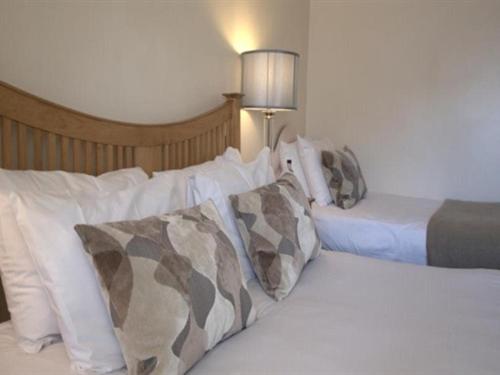 ファミリールーム, Kings Arms