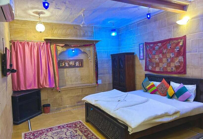 سوییت لوکس, Pol Haveli Jaisalmer