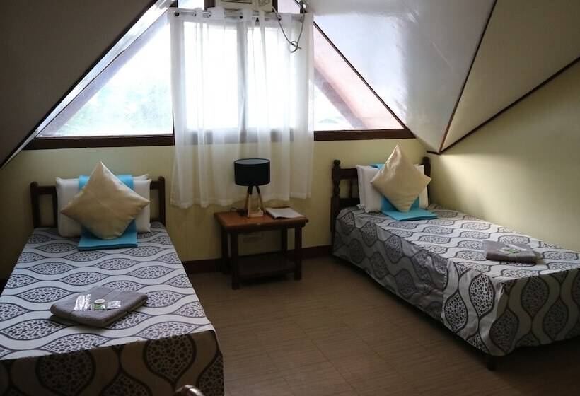 اتاق استاندارد, Lolo Oyong Pension House And Restaurant