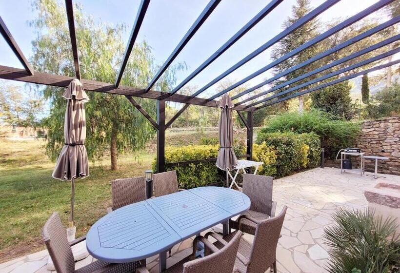 Апартаменты 2 Спальни, Villa élancia