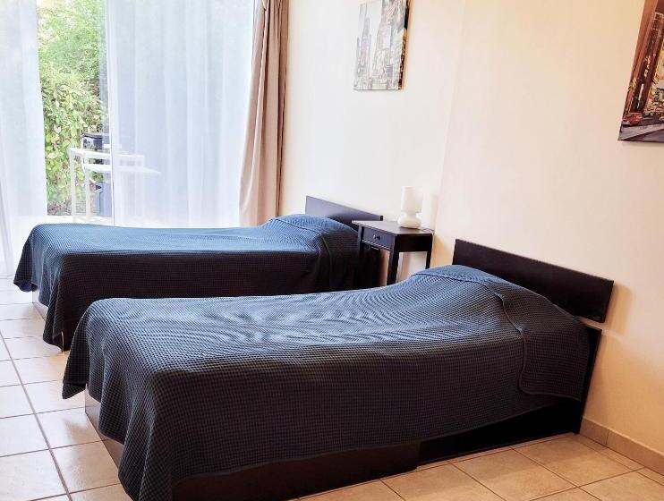 Апартаменты 2 Спальни, Villa élancia