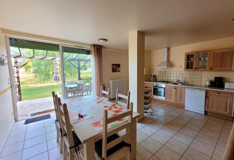 Апартаменты 2 Спальни, Villa élancia