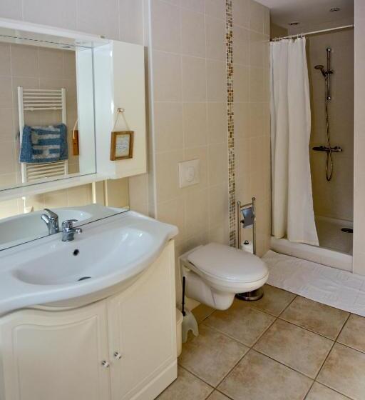 Апартаменты 3 Спальни, Villa élancia