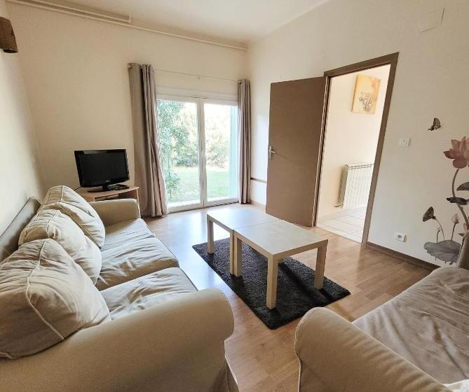 Апартаменты 1 Спальня Вид на Сад, Villa élancia