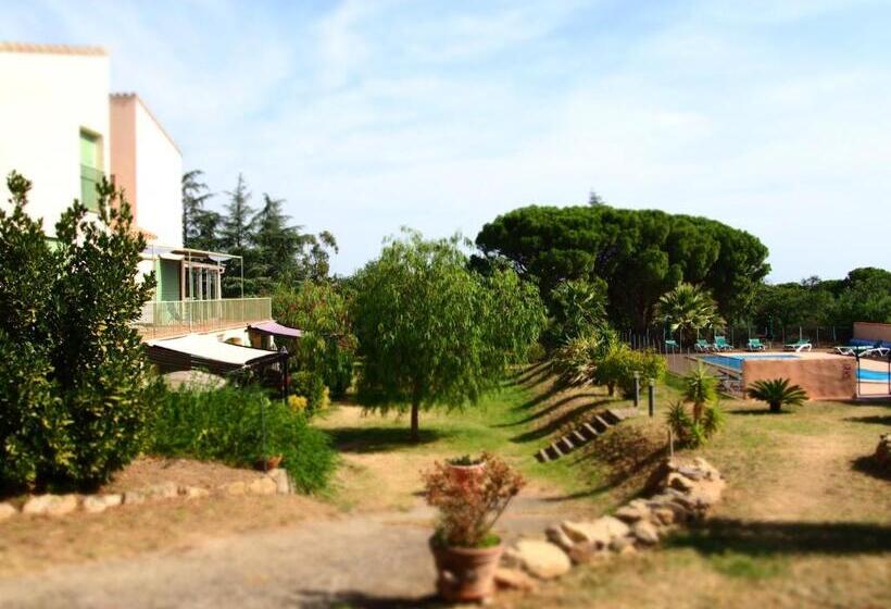 Апартаменты 2 Спальни, Villa élancia