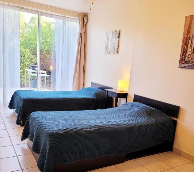 Апартаменты 2 Спальни, Villa élancia