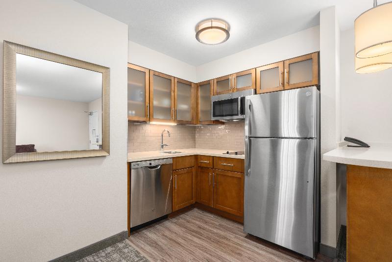 Люкс Кровать Кинг, Staybridge Suites   Orenco Station, An Ihg
