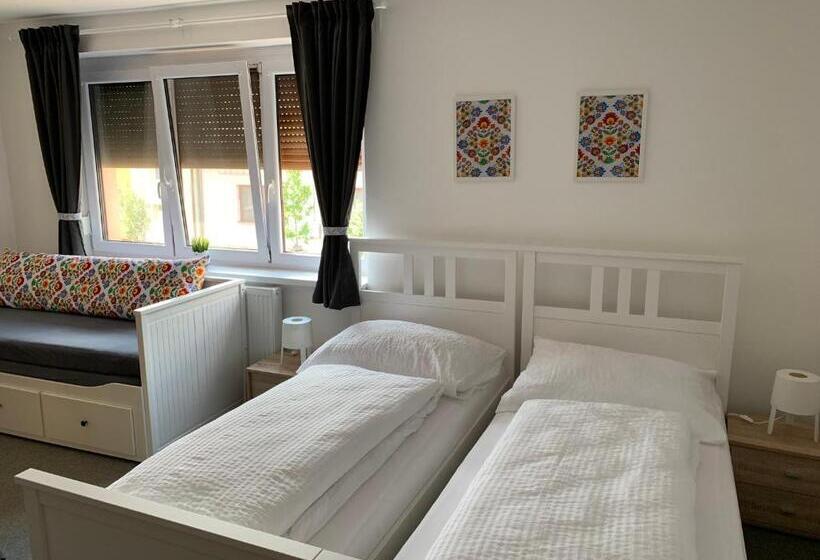 Апартаменты 1 Спальня, Mikulov Inn   Apartments Slunce