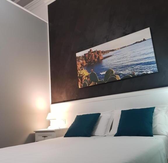 غرفة ديلوكس مطلّة علي البحر مزوَّدة بشُرفة, B&b I Puritani