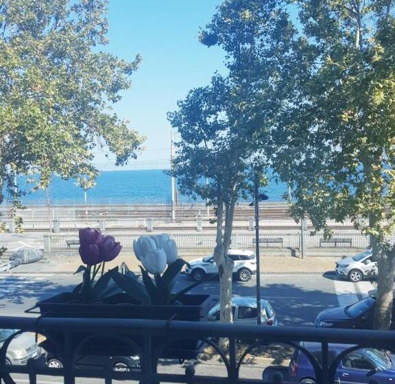 غرفة قياسية مزوَّدة بجاكوزي, B&b I Puritani