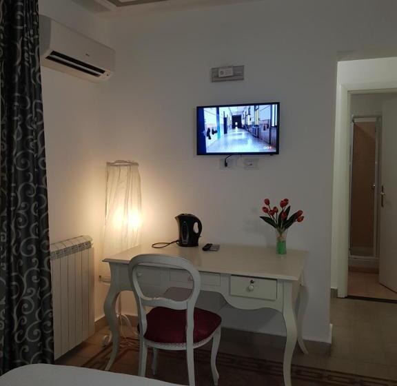 غرفة ديلوكس, B&b I Puritani