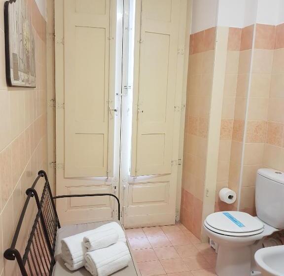 غرفة ديلوكس, B&b I Puritani