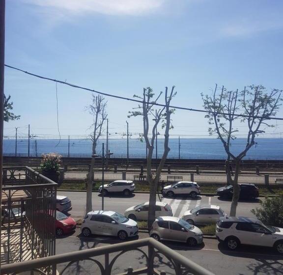 غرفة قياسية مزوَّدة بجاكوزي, B&b I Puritani