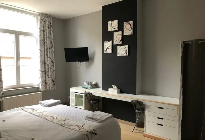 Perhehuone, L'inattendu Sur La Croisette Dinant Centre