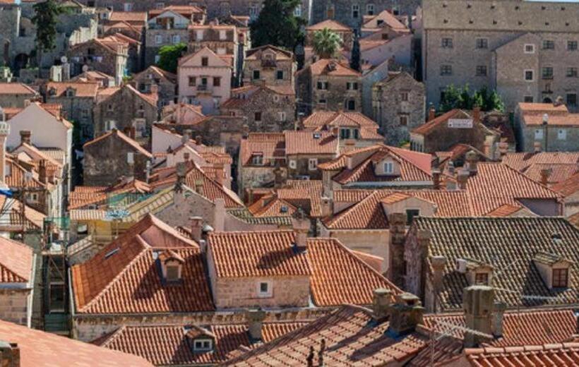 スタンダードスタジオ, Rooms Kisic