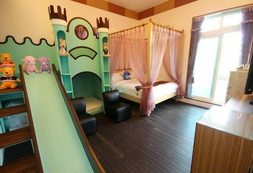 اتاق لوکس چهار تخته, Meiman Xiaowo