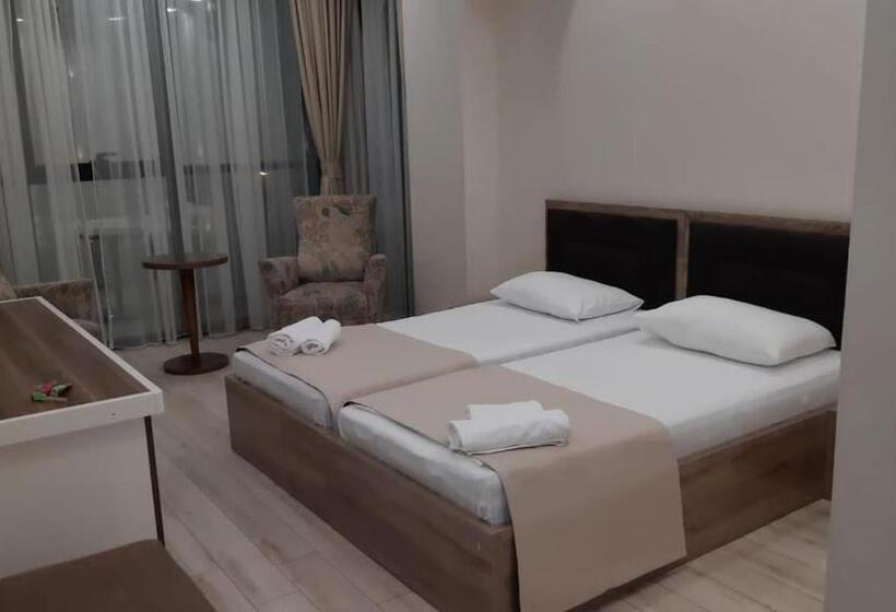 اتاق استاندارد, Batumi Palace