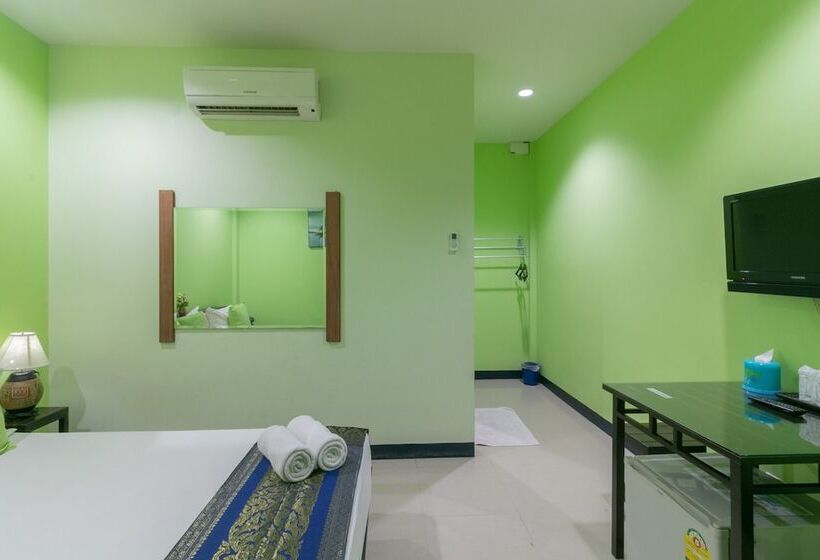 غرفة قياسية, Chaiyo Resort