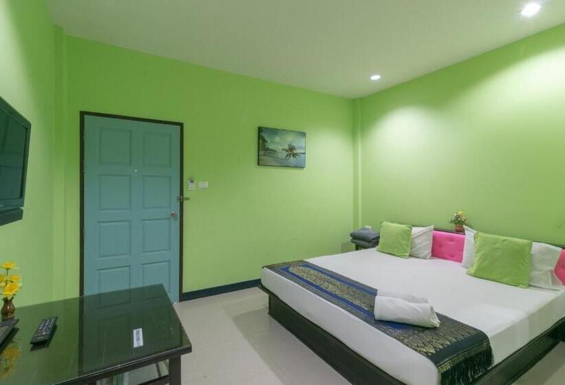 غرفة قياسية, Chaiyo Resort