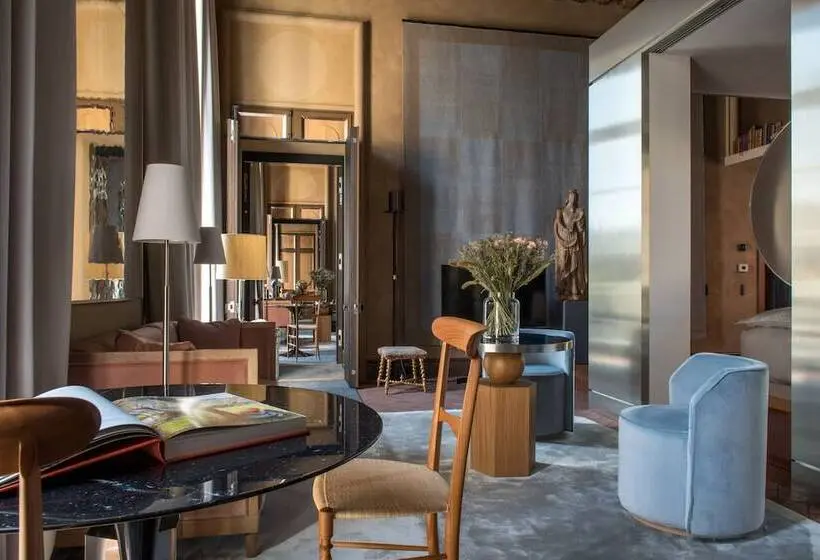 Suite Deluxe, Cour Des Vosges Evok Collection