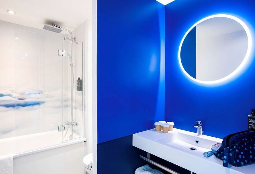 家庭间, Ibis Styles Paris Orly Airport