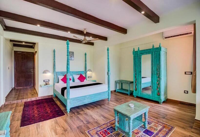 Номер Deluxe Кровать Кинг, La Papa Resort