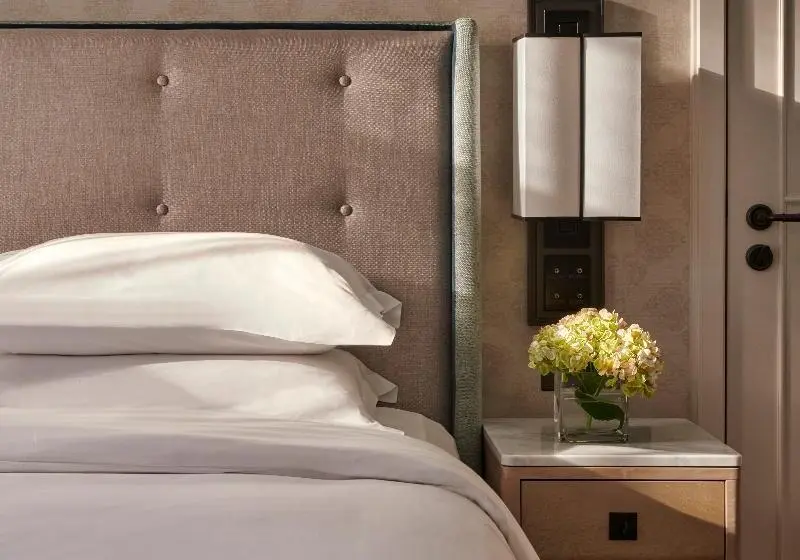 スタンダードルーム, Great Scotland Yard Hotel, Part Of Hyatt