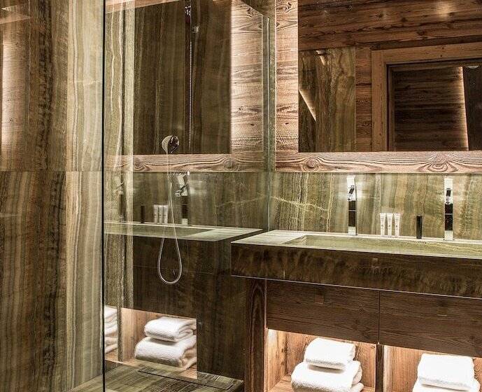 マウンテンビュースイート, Le Refuge De La Traye