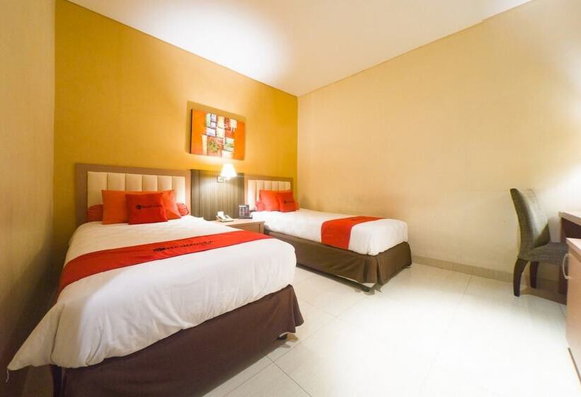 Номер Стандарт, Reddoorz Plus Near Universitas Negeri Makassar 2