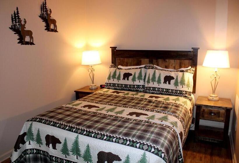 Люкс Повышенной Комфортности, Bayside Resort, Lake George Ny