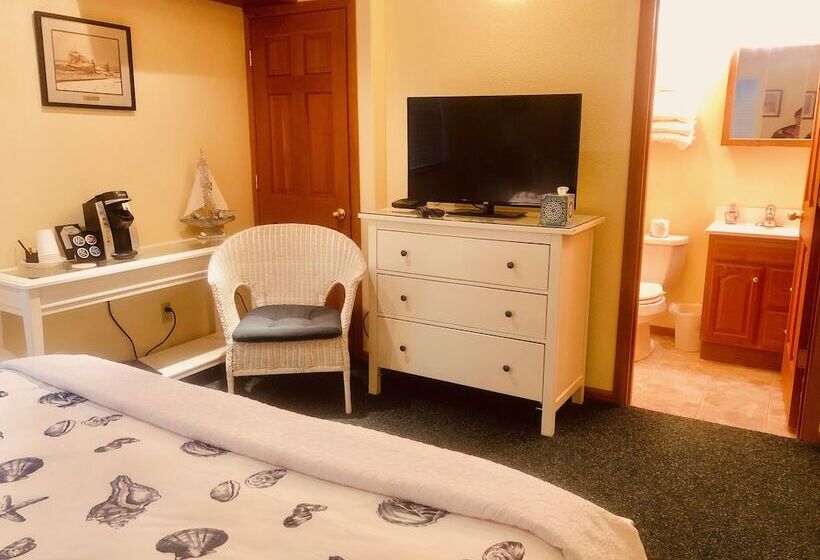 غرفة قياسية سرير مزدوج, Driftwood Inn