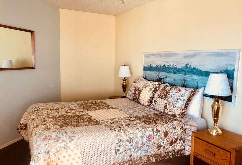 带2个卧室的套房, Driftwood Inn