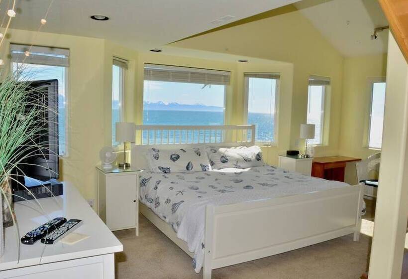 غرفة قياسية, Driftwood Inn