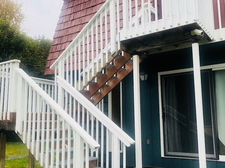 套房, Driftwood Inn