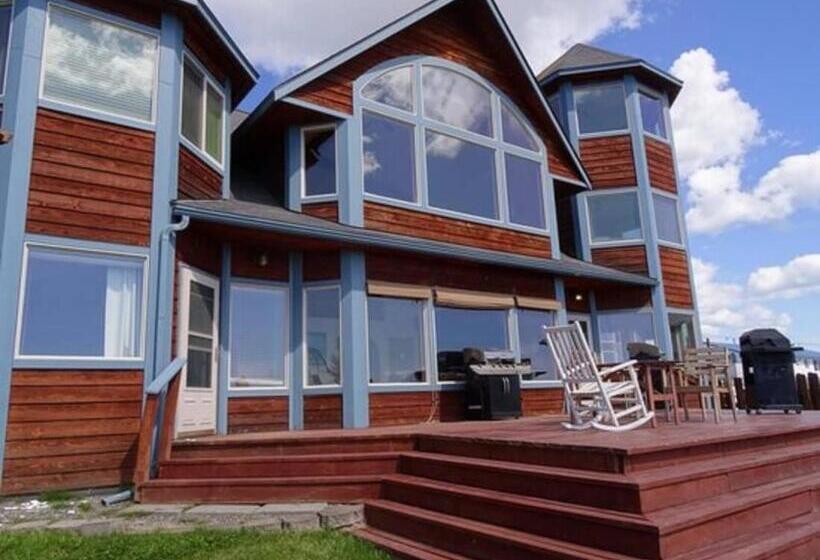 غرفة قياسية, Driftwood Inn