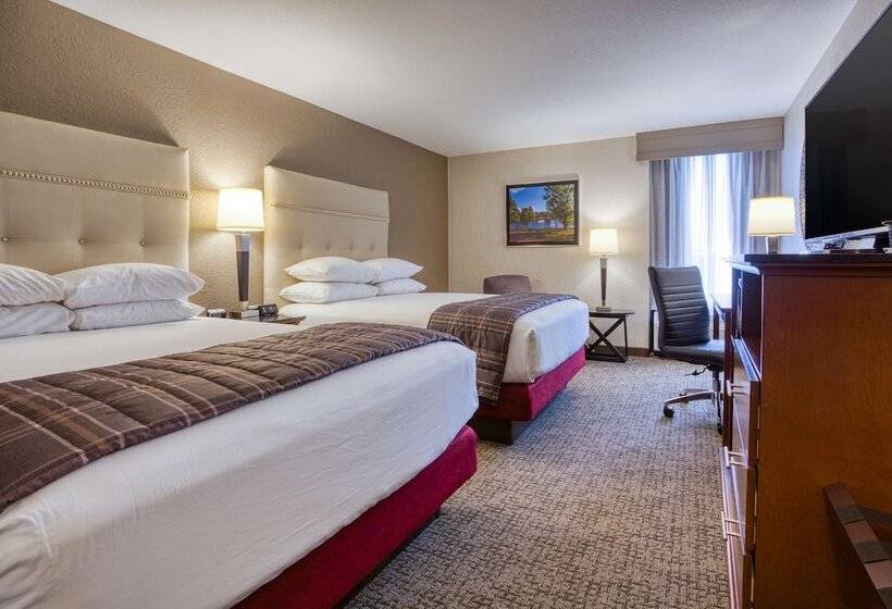 Номер Deluxe, Drury Inn & Suites St. Louis Fairview Heights