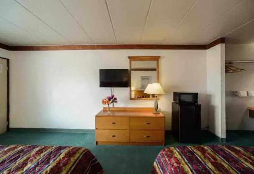 スーペリアの４人部屋, Loyalty Inn Maryville