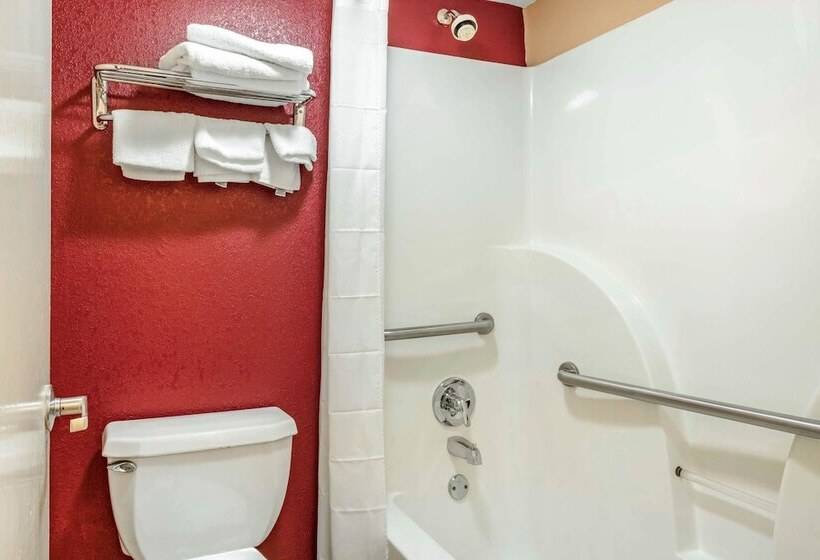 Номер Стандарт 2 Двуспальные Кровати, Rodeway Inn Prattville I65