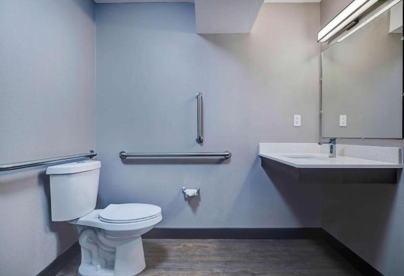 غرفة قياسية لذوى الاحتياجات الخاصة, Studio 6 Rock Springs Wy Flaming Gorge